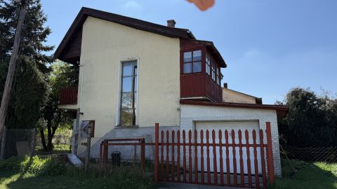 Eladó Ház 2500 Esztergom , Búbánatvölgy közelében 