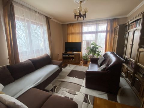 Eladó Ház 6045 Ladánybene 