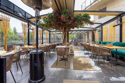 Eladó Vendéglátás 1135 Budapest 13. kerület Bejáratott étterem, teljes berendezéssel, biztos befektetés!