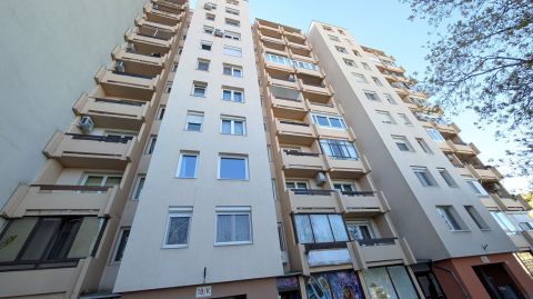 Eladó Lakás 8200 Veszprém 