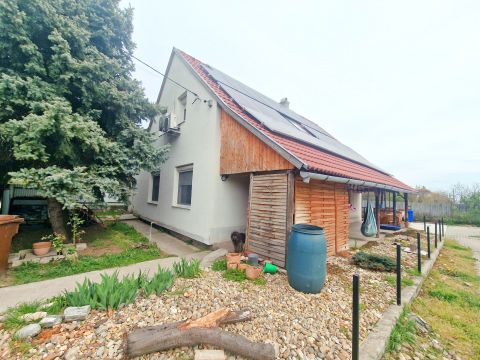 Eladó Ház 2461 Tárnok 