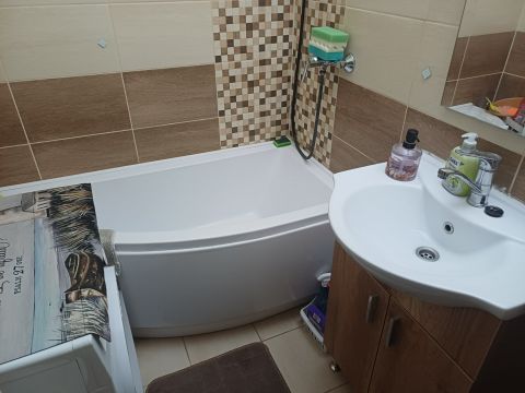 Eladó Lakás 3525 Miskolc , Miskolc, Kis-Hunyad utca