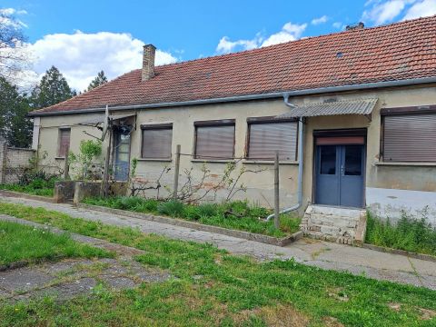 Eladó Ház 6455 Katymár , Csendes utcában