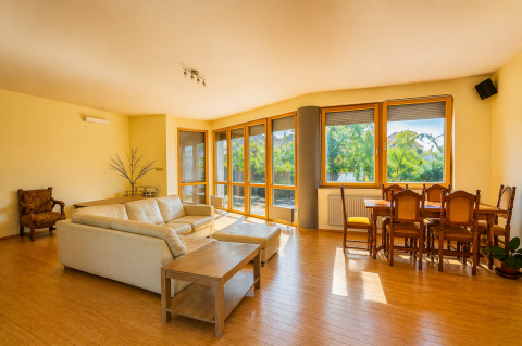 Eladó Ház 4200 Hajdúszoboszló , Hajdúszoboszló, Fürdő közelében