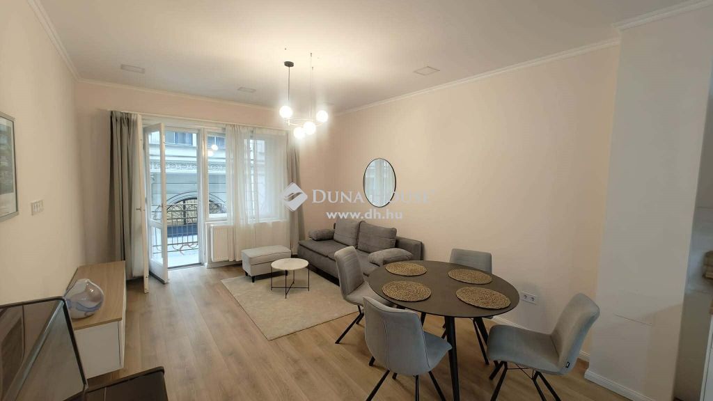 For rent Flat Budapest VI. kerület, 