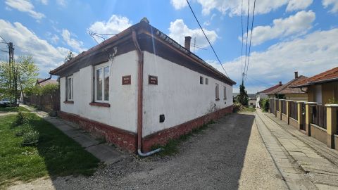 Eladó Ház 8130 Enying 