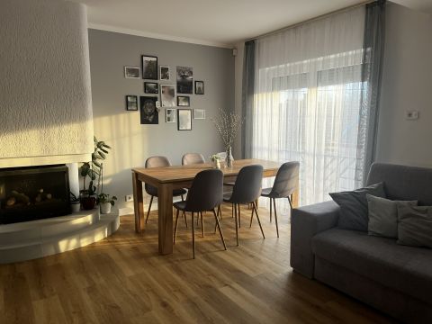 Eladó Lakás 6500 Baja csendes utcájában