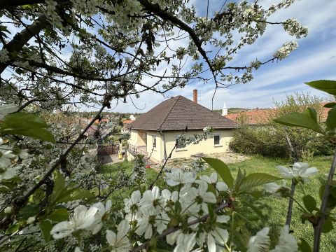 Eladó Ház 3909 Mád 