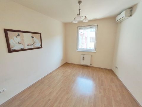 Eladó Lakás 1082 Budapest 8. kerület 