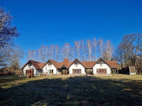 Eladó Ház 2653 Bánk , Petényi út 11