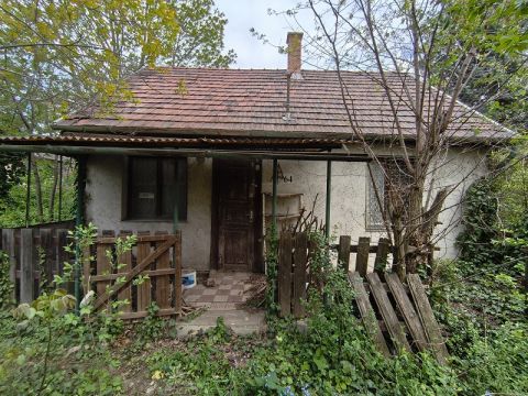 Eladó Ház 2030 Érd 