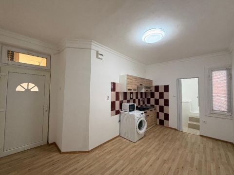 Eladó Lakás 1089 Budapest 8. kerület , 1089 Budapest 8, Józsefváros