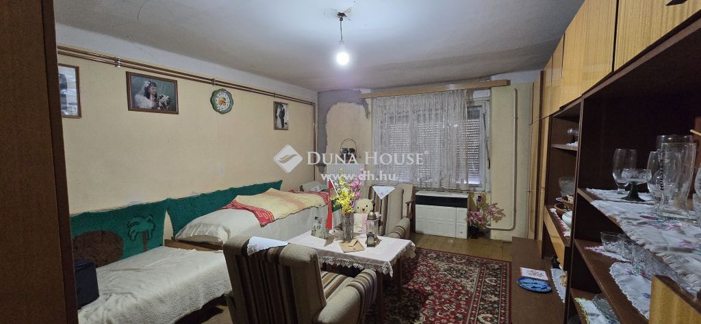 7086 Ozora , Központ közeli ház hatalmas telekkel — 1/29