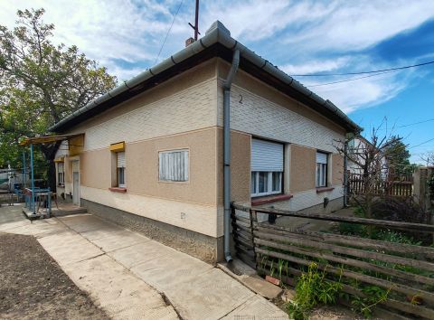 Eladó Ház 5712 Szabadkígyós Széchenyi utcában.