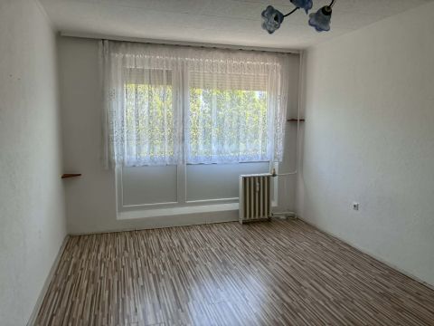 Eladó Lakás 7940 Szentlőrinc 