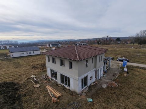 Eladó Lakás 8623 Balatonföldvár új parcellázású lakóövezet, prémium lakás saját kertrésszel
