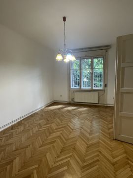 Kiadó Iroda 1113 Budapest 11. kerület , Szentimreváros
