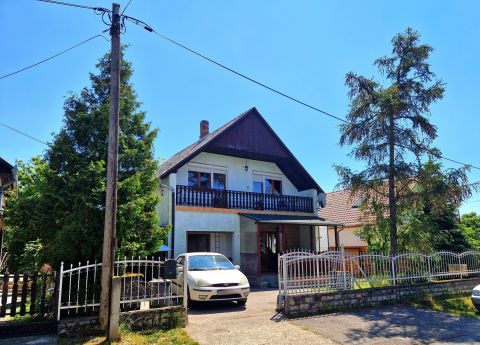 Eladó Ház 8314 Vonyarcvashegy , Balatontól 300 m-re