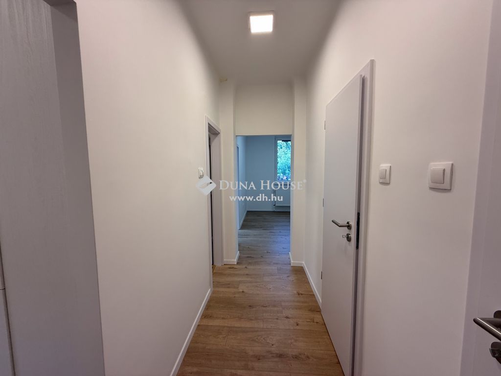 1148 Budapest 14. kerület — 1/27