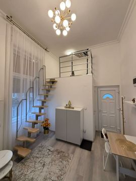 Eladó Lakás 1132 Budapest 13. kerület Eladó garzon lakás a WESTEND szomszédságában!