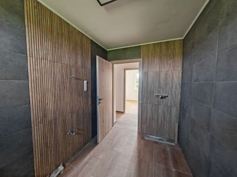 Eladó Lakás 2471 Baracska , Baracska szep részén, csendes, aszfaltozott utcában