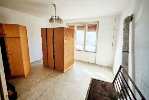 Eladó Ház 8840 Csurgó Csurgó főutcáján felújítandó családi ház eladó!