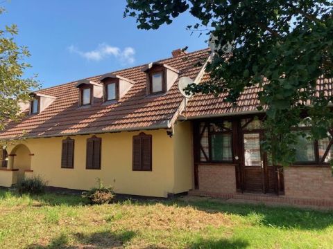 Eladó Ház 8731 Hollád 