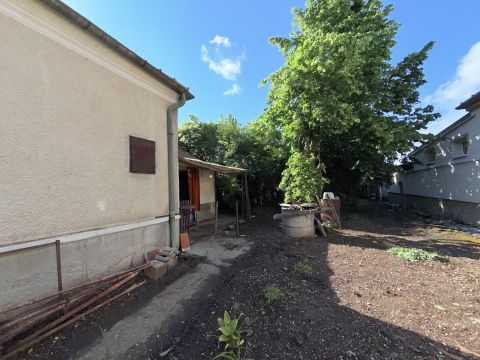 Eladó Ház 9322 Rábatamási , Szabadság utca közelében