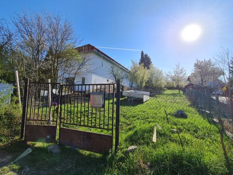 Eladó Telek 2092 Budakeszi 