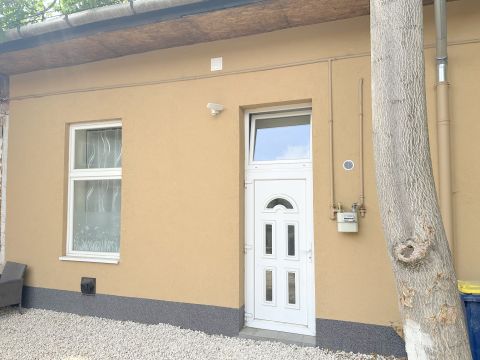 Kiadó Lakás 1203 Budapest 20. kerület , Pesterzsébet izgalmas és színes részén