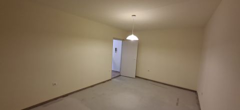 Eladó Lakás 7632 Pécs Kertvárosi első emeleti 2,5 szobás lakás