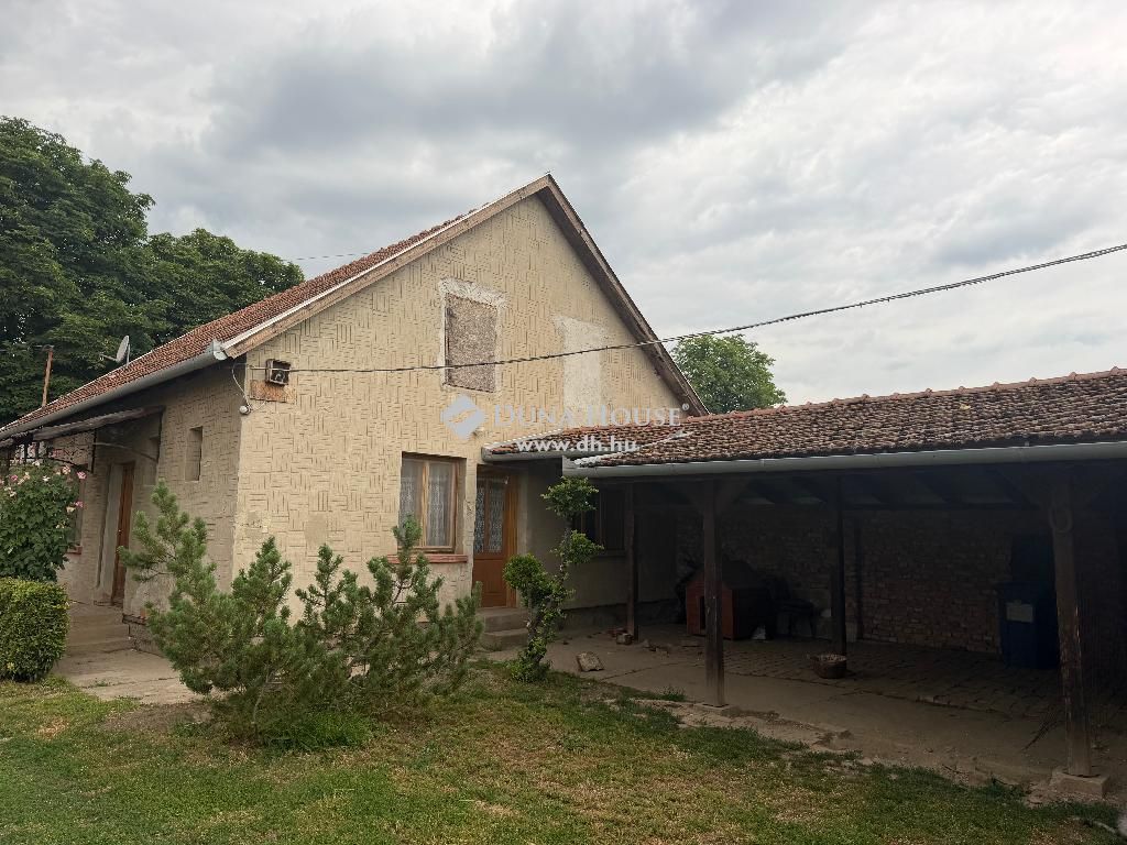 5650 Mezőberény , 5650 Mezőberény, kertváros — 1/12