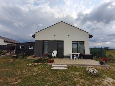 Eladó Ház 2146 Mogyoród , 2146 Mogyoród, Szent Jakab Lakópark