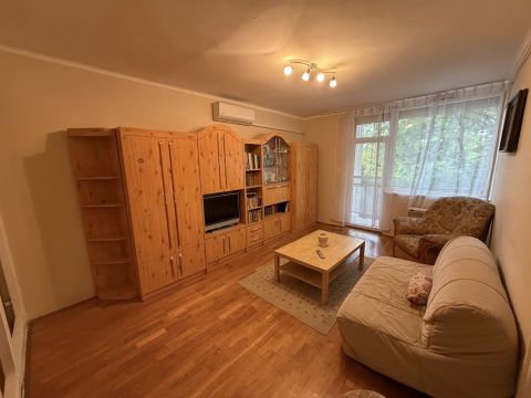 Eladó Lakás 1225 Budapest 22. kerület , Zöldövezeti részén !