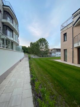 Kiadó Lakás 1031 Budapest 3. kerület Forest Hill Lakóparkban kiadó lakás, 2 szoba, kert, garázs