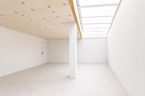 Eladó Ipari 1039 Budapest 3. kerület , 1039 Budapest 3, Királyok útja