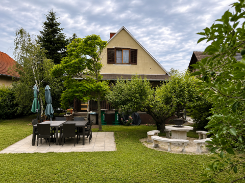 Eladó Ház 8243 Balatonakali , Pipacs utca
