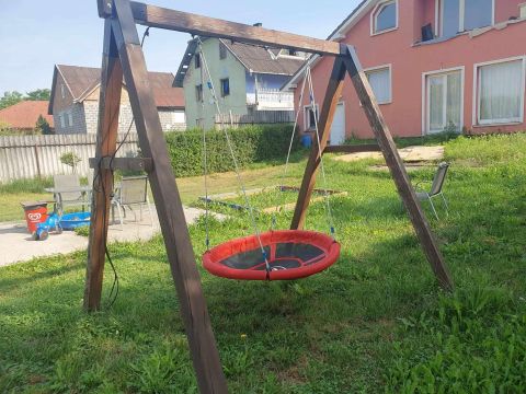 Eladó Ház 2760 Nagykáta , Nagykáta központ közelében 2 generációs ház eladó