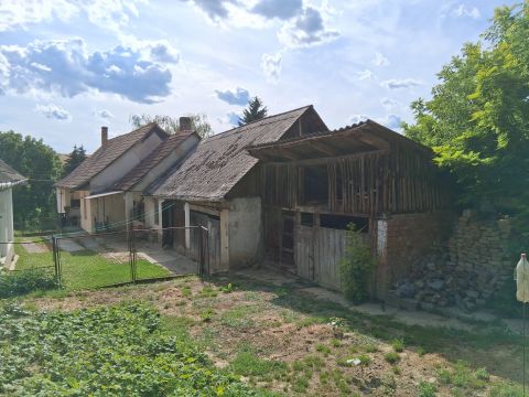 Eladó Ház 8675 Andocs , Közel a központhoz
