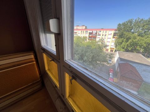 Eladó Lakás 7632 Pécs , Kertvárosi lakás