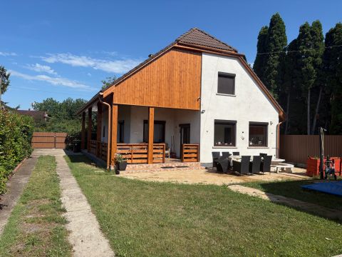 Eladó Ház 8600 Siófok A Balaton közelében
