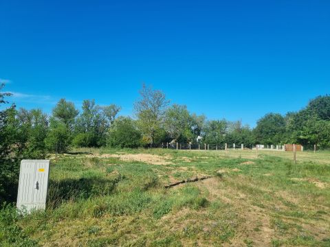 Eladó Telek 8183 Papkeszi Építési telek a Balatontól 10 km-re