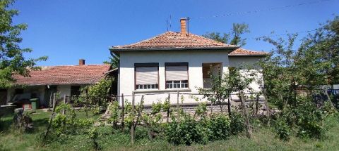 Eladó Ház 5144 Jászboldogháza , 5144 Jászboldogháza, Csendes