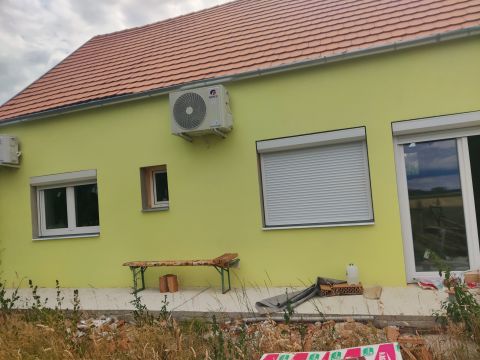 Eladó Ház 9476 Zsira , Zsira, Osztrák határ közelében