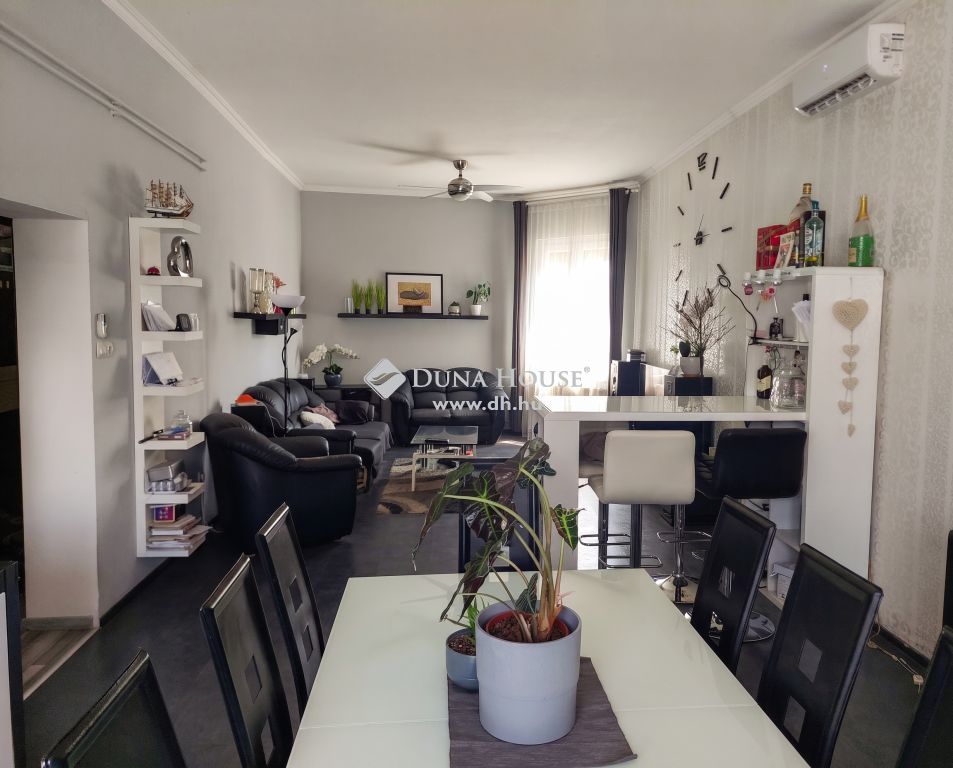 Eladó Ház Budapest XX. kerület, 