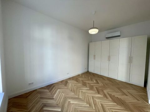 Eladó Lakás 1063 Budapest 6. kerület 
