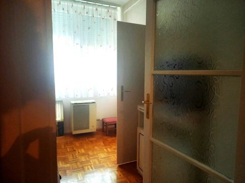 Kiadó Lakás 3200 Gyöngyös , Déli városrészben