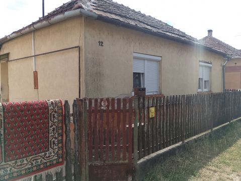 Eladó Ház 4465 Rakamaz 