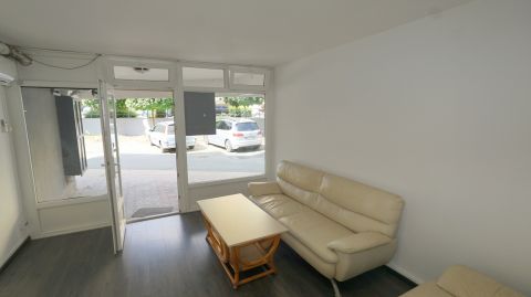 Kiadó Üzlethelyiség 8900 Zalaegerszeg 