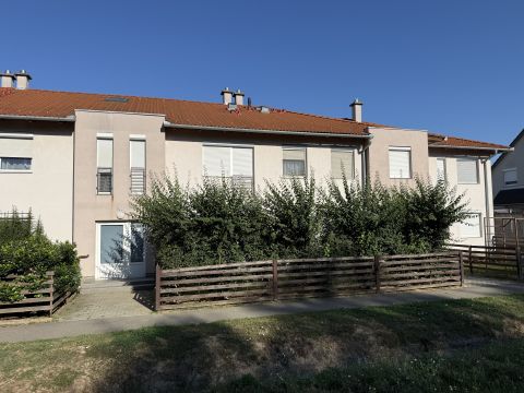 Eladó Lakás 7761 Kozármisleny 